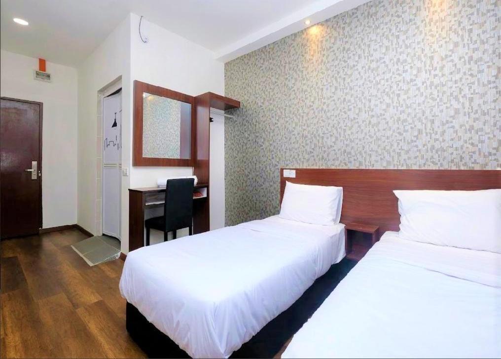 Atabara Boutique Hotel Kuantan Buitenkant foto