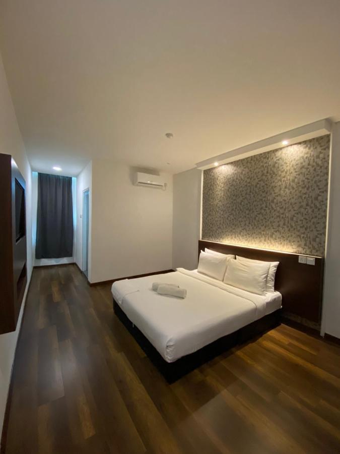 Atabara Boutique Hotel Kuantan Buitenkant foto
