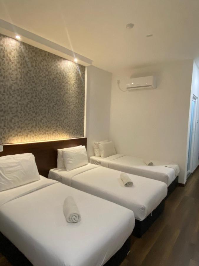 Atabara Boutique Hotel Kuantan Buitenkant foto